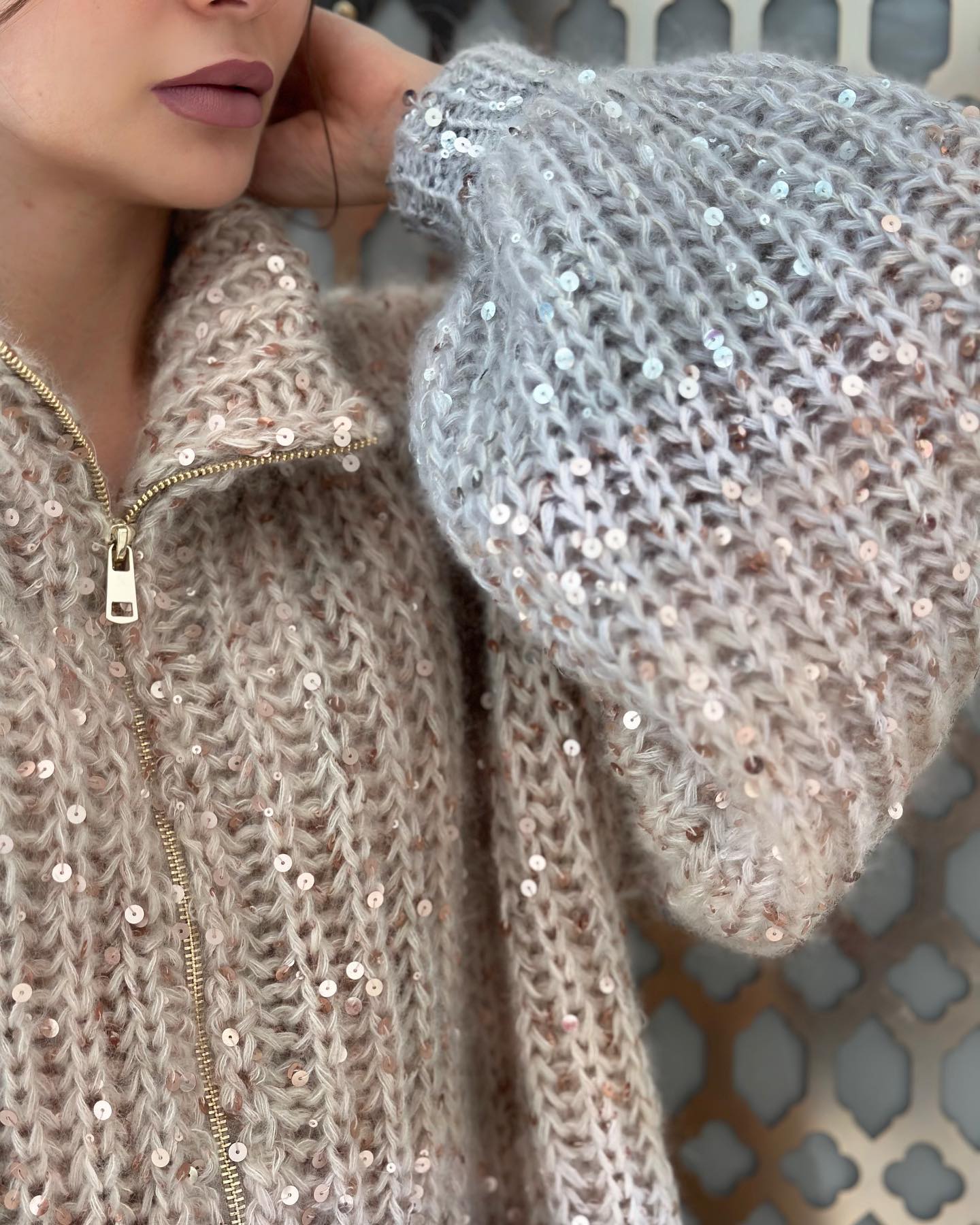 Lustrous™ Gestrickte Pulloverjacke mit Pailletten
