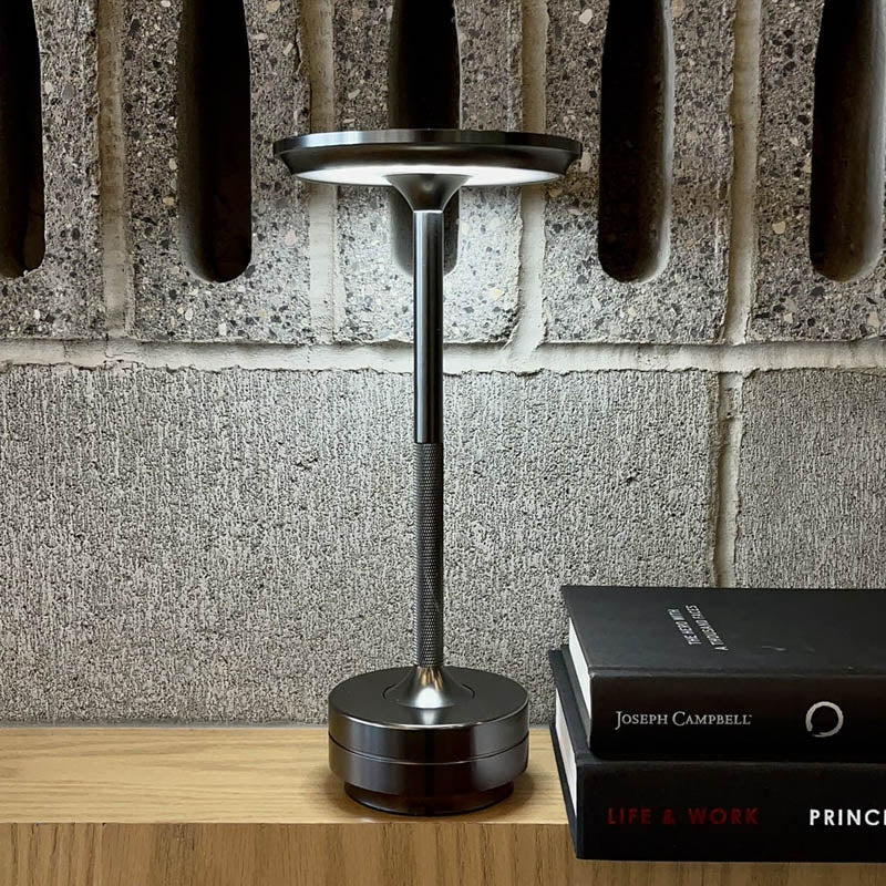 Wirly™ Kabellose moderne Metallleuchte